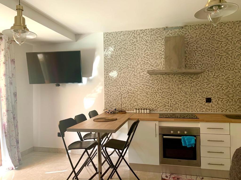 Duplex-Bungalow In Playa De Las Americas,3 Minutes Near The Best Beaches In Tenerife Екстериор снимка