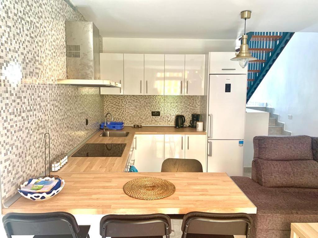 Duplex-Bungalow In Playa De Las Americas,3 Minutes Near The Best Beaches In Tenerife Екстериор снимка